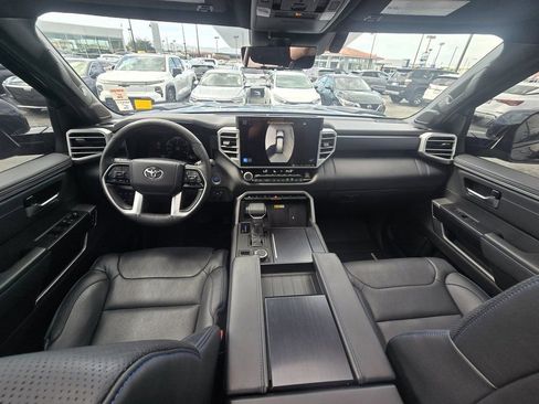 Used 2024 Toyota Tundra Platinum image 9