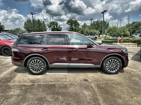 Used 2020 Lincoln Aviator Reserve w/ Equipment Group 201A AWD/4WD image 10