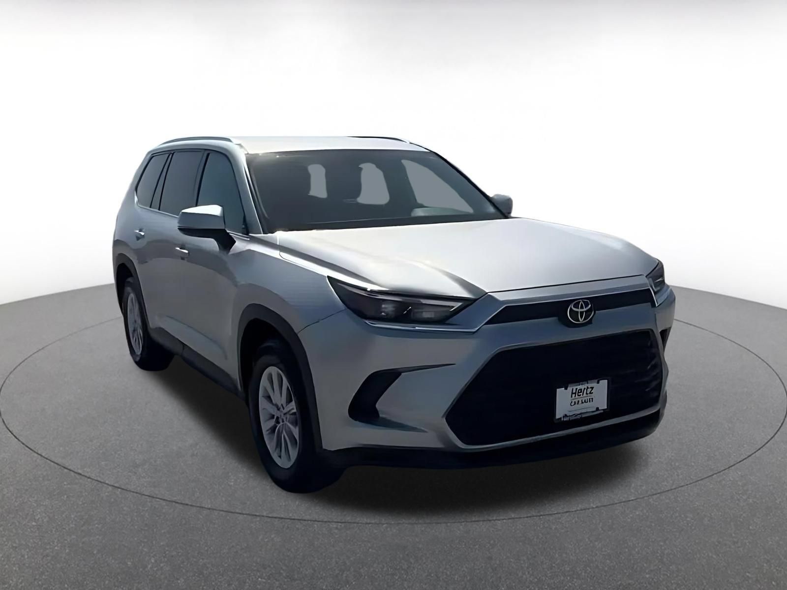 Used 2024 Toyota Grand Highlander AWD image 3