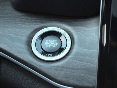 New 2025 Jeep Grand Cherokee Limited image 23