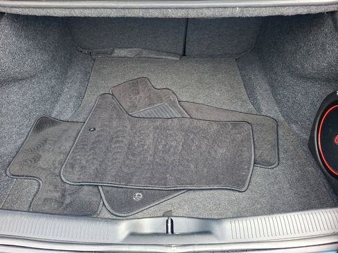 Used 2018 Dodge Charger GT AWD/4WD image 28