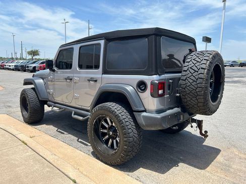 Used 2020 Jeep Wrangler Unlimited Sport S AWD/4WD image 7