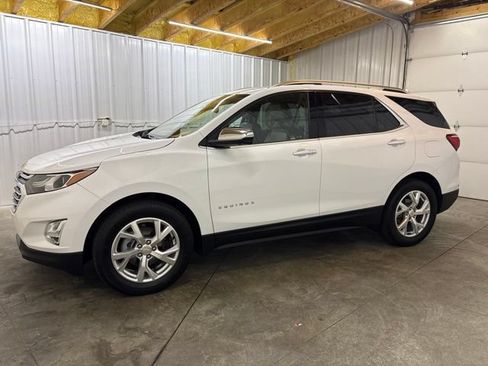 Used 2021 Chevrolet Equinox Premier FWD image 4