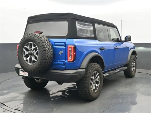 Used 2023 Ford Bronco Badlands image 6