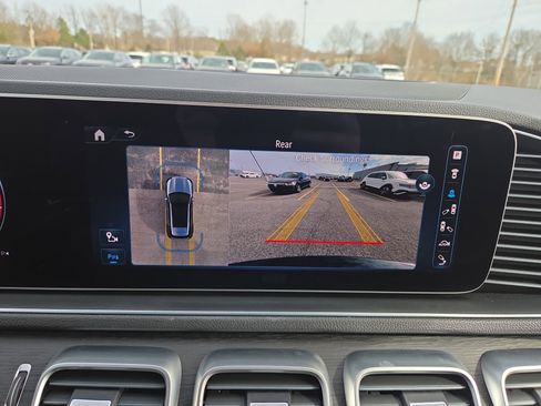 Used 2024 Mercedes-Benz GLE 450 4MATIC image 12