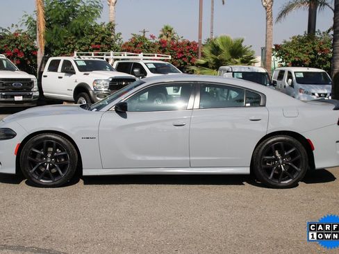 Used 2020 Dodge Charger R/T w/ Blacktop Package image 5