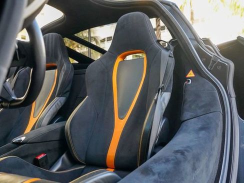 Used 2018 McLaren 720S Performance image 54