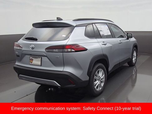 New 2026 Toyota Corolla Cross LE FWD image 10
