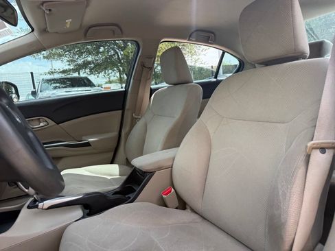 Used 2012 Honda Civic LX image 10