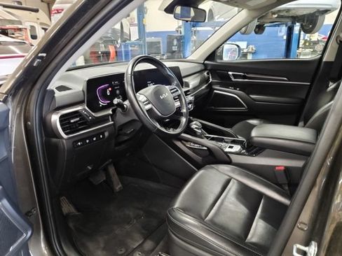 Certified 2025 Kia Telluride S AWD/4WD image 22