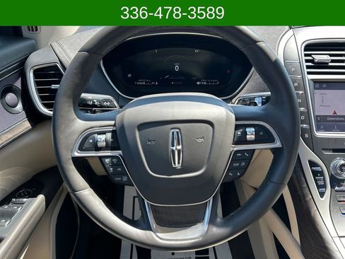 Used 2020 Lincoln Nautilus Reserve w/ Equipment Group 201A image 14