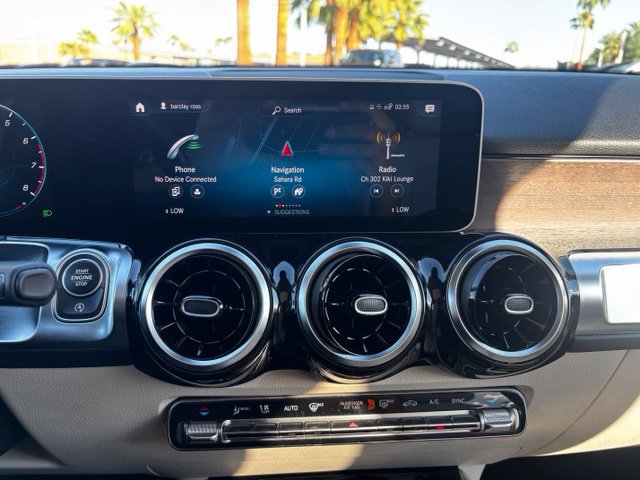 Used 2021 Mercedes-Benz GLB 250 4MATIC image 12