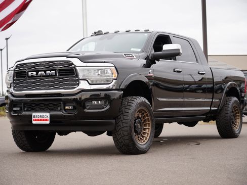 Used 2019 RAM 3500 Limited image 7