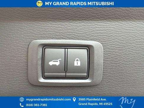 New 2026 Mitsubishi Outlander SEL AWD/4WD image 18