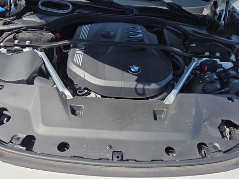 Certified 2023 BMW 740i RWD image 18