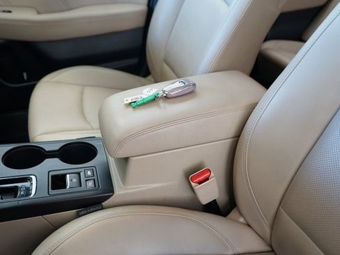 Used 2018 Subaru Outback 2.5i Limited image 31