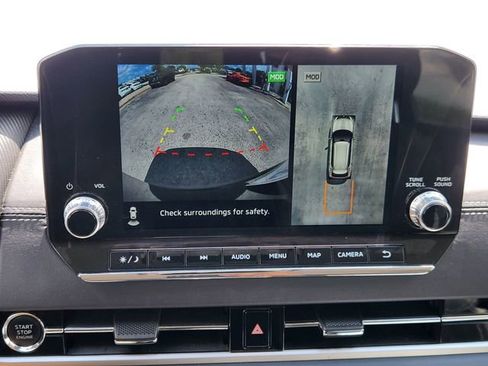 Used 2024 Mitsubishi Outlander AWD image 13