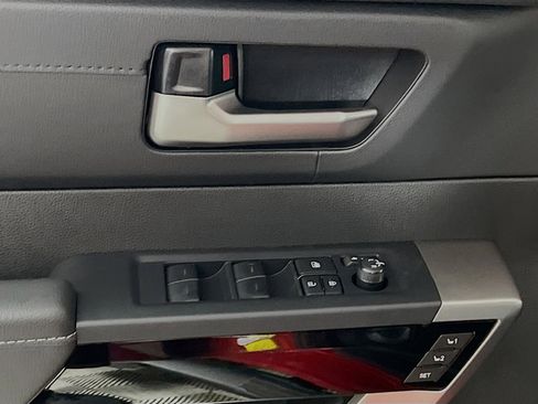 Used 2026 Toyota Tundra Limited w/ Power Package image 15