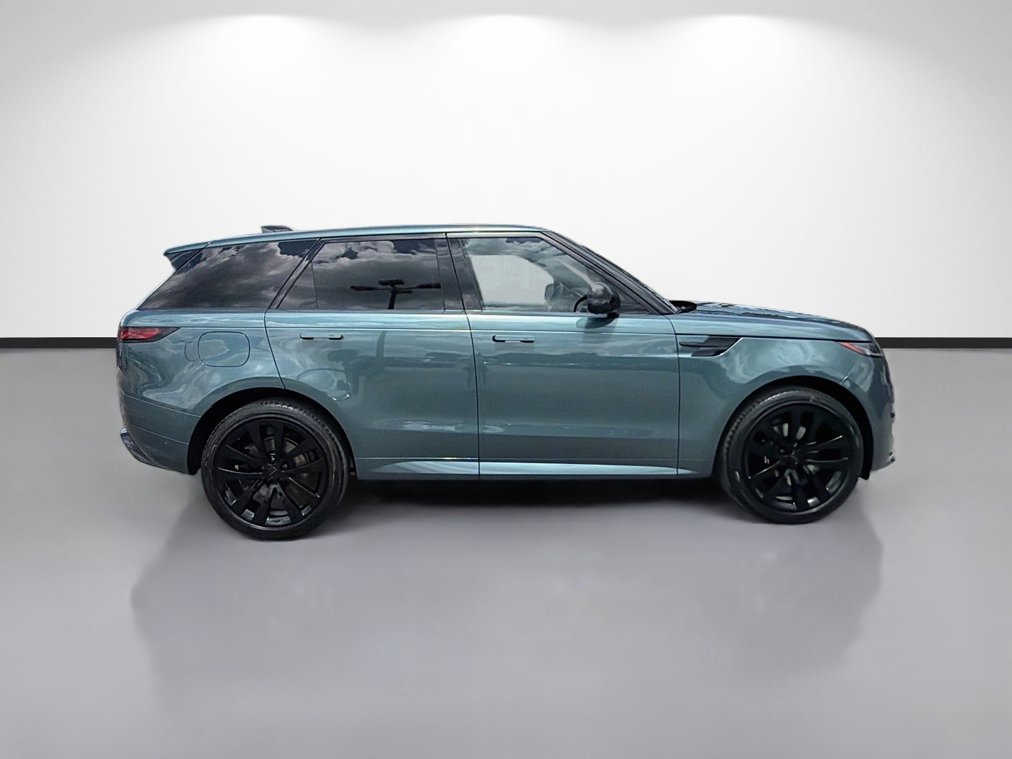 New 2027 Land Rover Range Rover Sport Dynamic SE AWD/4WD image 6