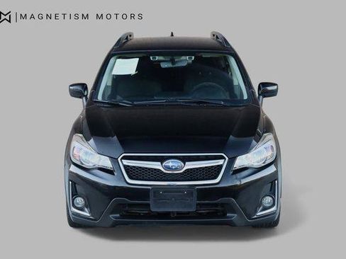 Used 2017 Subaru Crosstrek 2.0i Premium AWD/4WD image 5