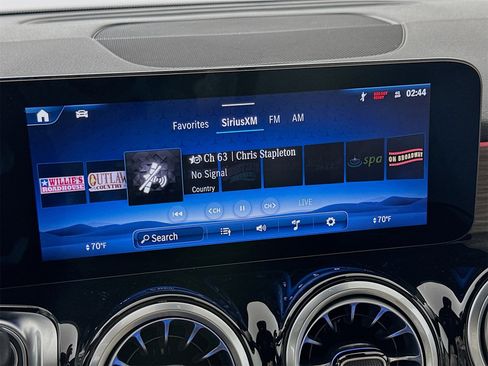 Certified 2025 Mercedes-Benz GLB 250 image 15