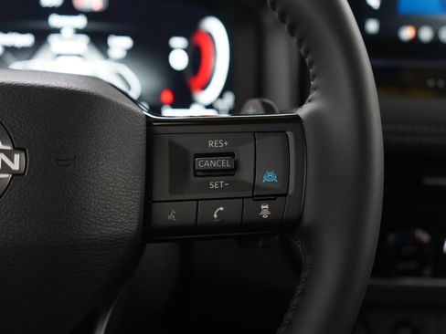 Used 2026 Nissan Rogue Platinum w/ Platinum Premium Package image 28