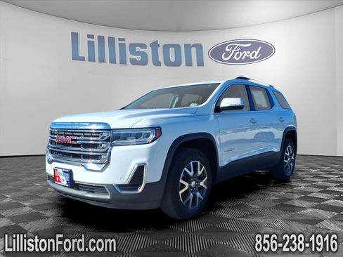 Used 2021 GMC Acadia SLE w/ Driver Convenience Package image 3