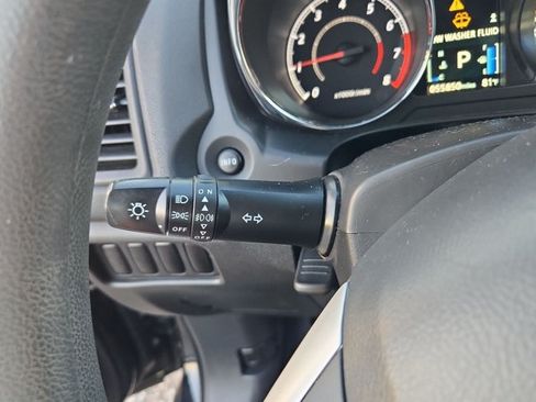 Used 2020 Mitsubishi Outlander Sport ES AWD/4WD image 15