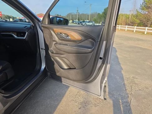 Used 2018 GMC Terrain SLE FWD image 44