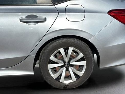 Used 2022 Honda Civic LX image 25