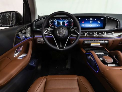 New 2026 Mercedes-Benz GLE 580 4MATIC image 13