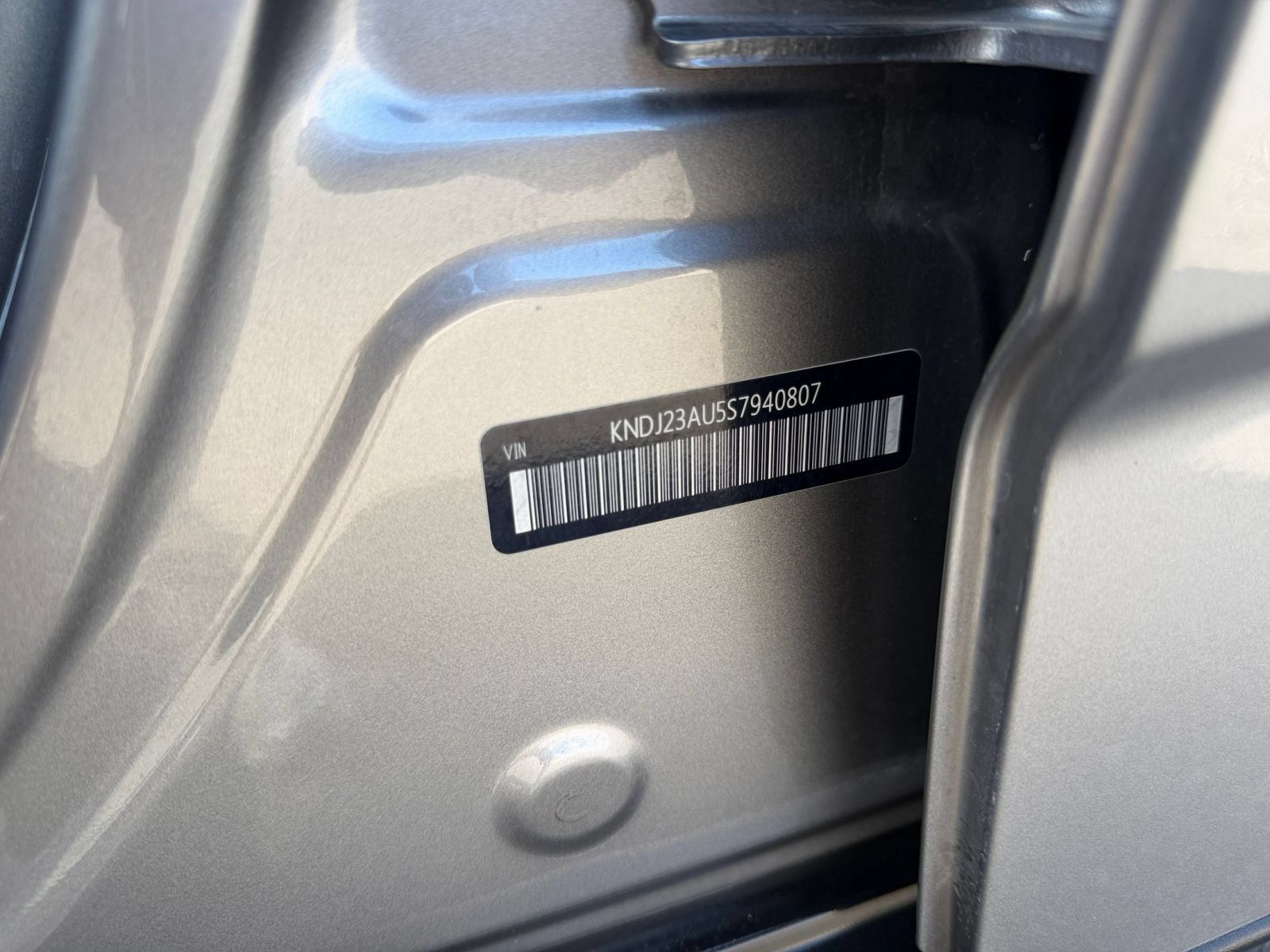 Used 2025 Kia Soul LX w/ LX Technology Package FWD image 26