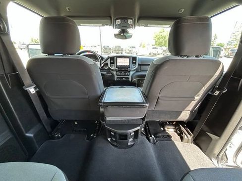 Used 2024 RAM 3500 Big Horn AWD/4WD image 40