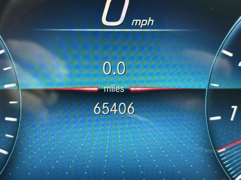 Used 2020 Mercedes-Benz GLS 580 4MATIC image 35