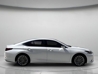Used 2025 Lexus ES 350 Ultra Luxury w/ Accessory Package (Z1)