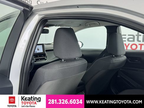 Used 2026 Toyota Corolla LE FWD image 16