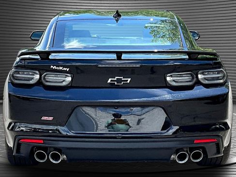 Used 2022 Chevrolet Camaro SS RWD image 5