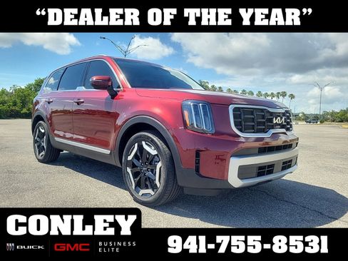 Used 2023 Kia Telluride S AWD/4WD image 1