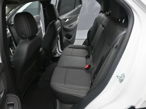 Used 2024 Buick Encore GX Preferred w/ Comfort Package FWD image 15