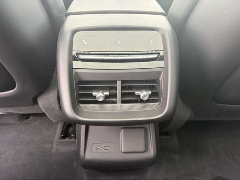 Used 2026 Cadillac Optiq Luxury 1 image 21