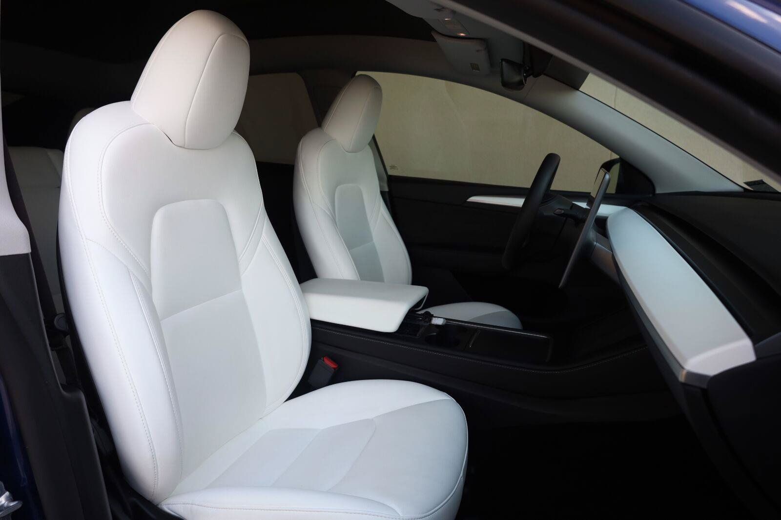 Used 2024 Tesla Model Y Long Range AWD/4WD image 26