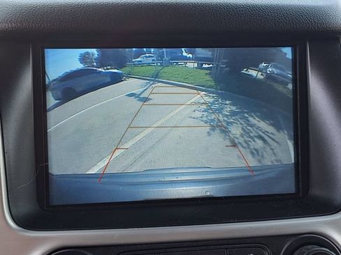 Used 2019 GMC Yukon SLE w/ Convenience Package RWD image 15