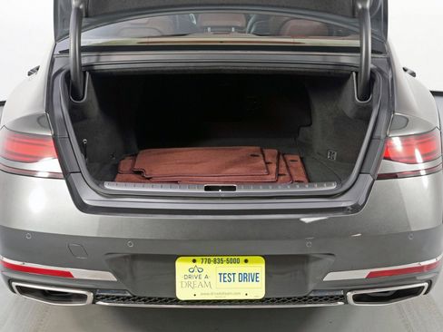 Used 2023 Genesis G90 3.5T image 9