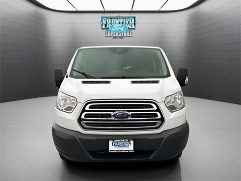 Used 2017 Ford Transit 150 XLT image 3