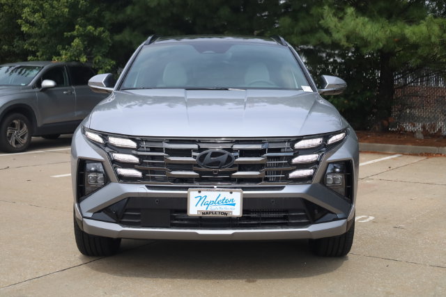 New 2026 Hyundai Tucson Limited AWD/4WD image 3