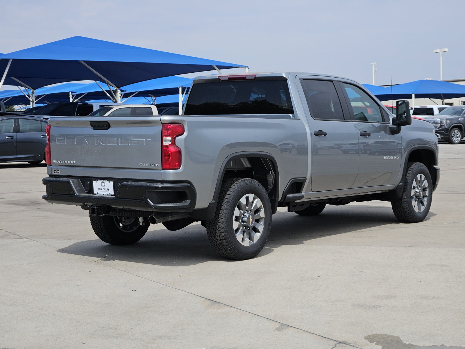 New 2026 Chevrolet Silverado 2500 Custom w/ Custom Value Package AWD/4WD image 4