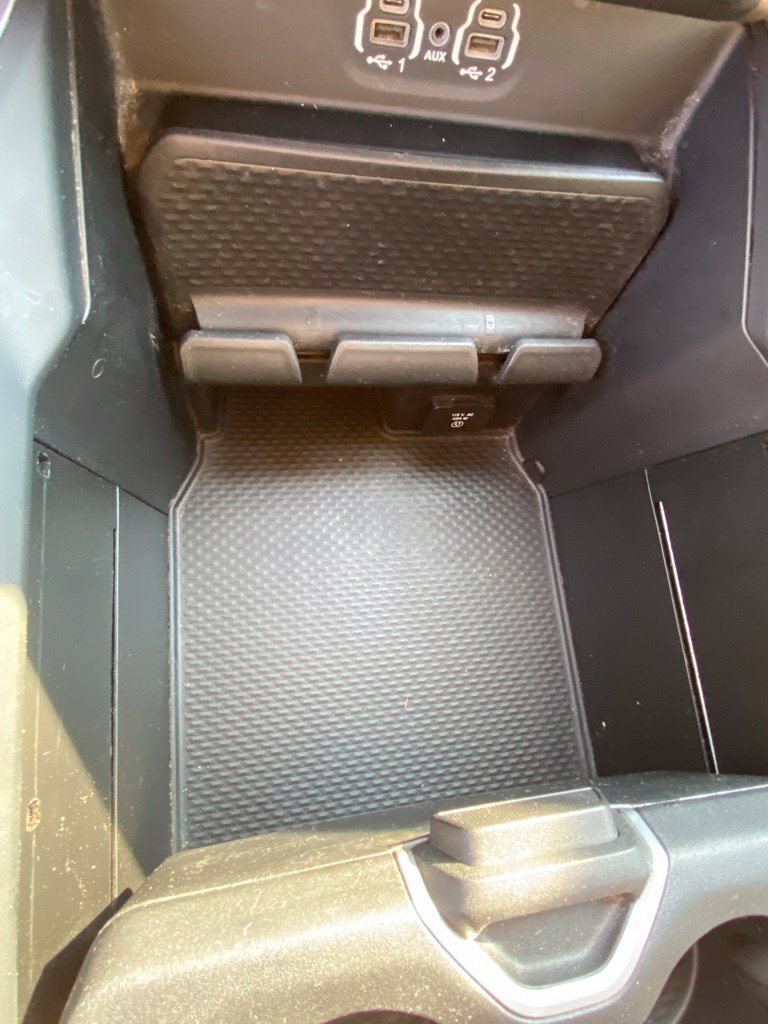 Used 2020 RAM 1500 Laramie RWD image 19