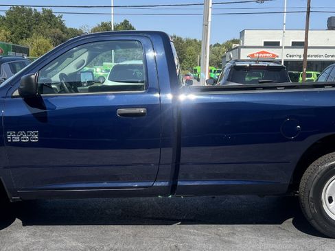 Used 2017 RAM 1500 Tradesman w/ Power & Remote Entry Group image 10