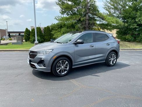 Certified 2021 Buick Encore GX Select w/ Sport Touring Package FWD image 2