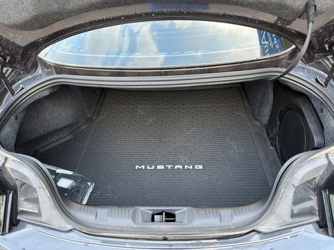 Used 2024 Ford Mustang GT Premium image 9